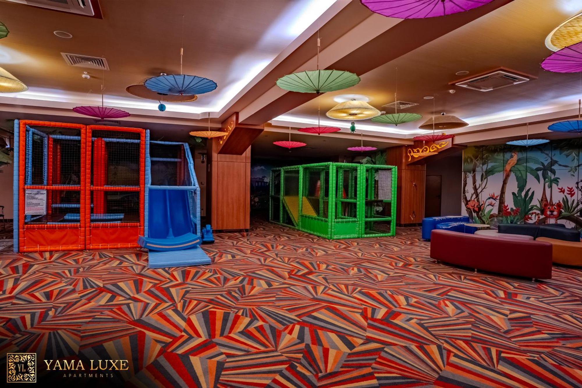 Yamaluxe Apartments - Blue & Pink Vibes Bucharest Exterior photo